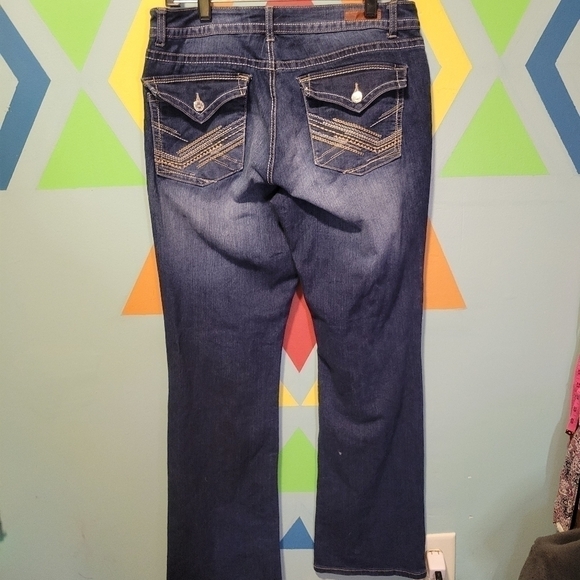 L.e.i Bridget Blue Colored Curvy Bootcut StyleJeans Size Juniors 13 Women 10-12 - Picture 7 of 13